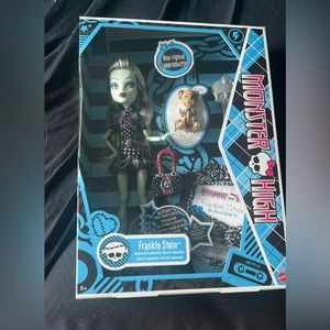 Frankie doll in box
